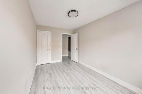 Photo 19 at 151 Amulet Crescent, Rouge Woods, Richmond Hill