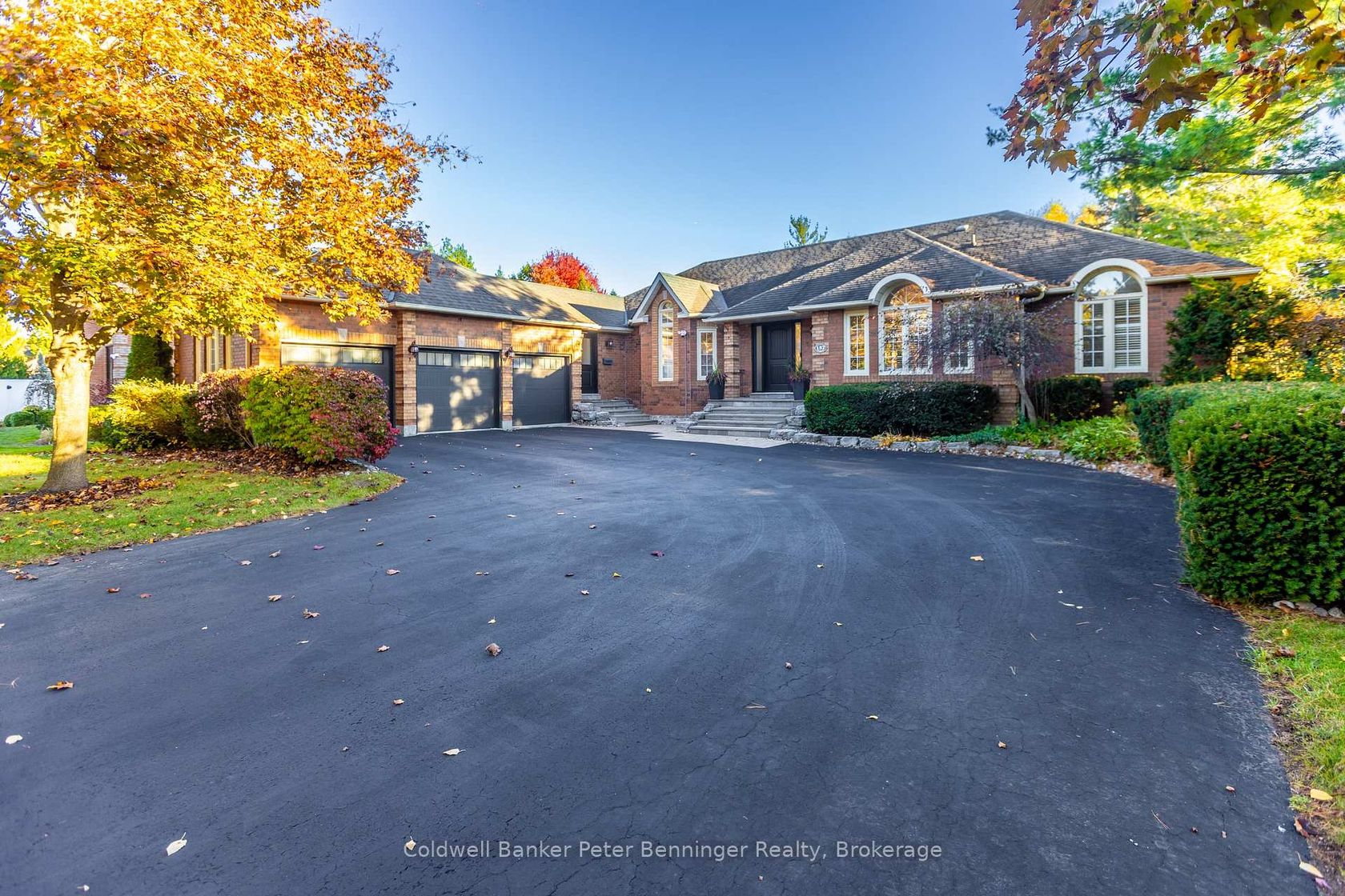 152 Treegrove Circle, Hills of St Andrew, Aurora photo number 2