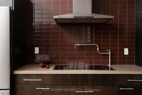 Photo 18 at 298 Berkeley Street, Moss Park, Toronto