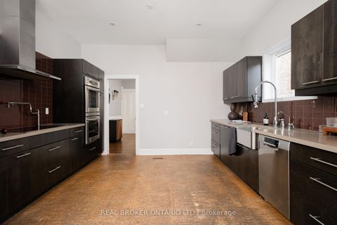 Photo 22 at 298 Berkeley Street, Moss Park, Toronto