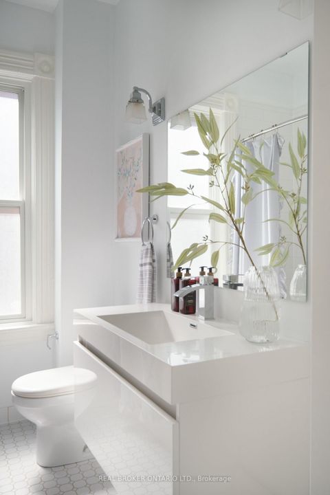 Photo 39 at 298 Berkeley Street, Moss Park, Toronto