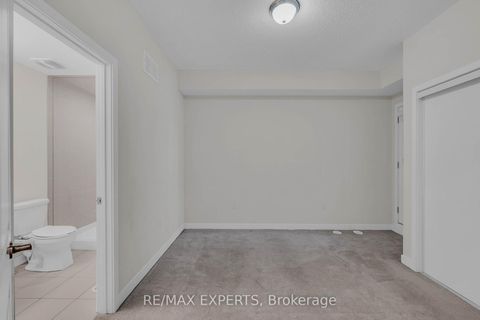 Photo 23 at 34 Dandara Gate, Steeles West Industrial, Vaughan