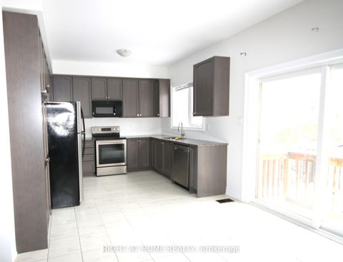 Photo 11 at 66 White Crescent, Holly, Barrie