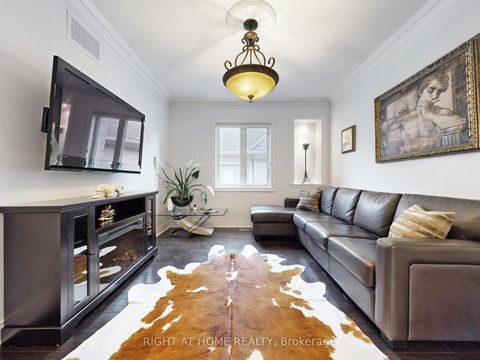 Photo 18 at 80 Puccini Drive, Oak Ridges, Richmond Hill