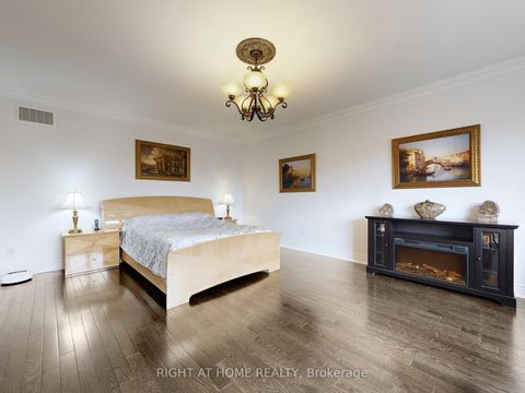 Photo 20 at 80 Puccini Drive, Oak Ridges, Richmond Hill