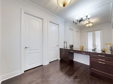 Photo 21 at 80 Puccini Drive, Oak Ridges, Richmond Hill