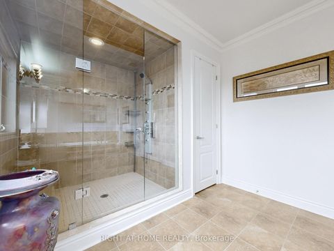 Photo 23 at 80 Puccini Drive, Oak Ridges, Richmond Hill