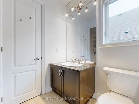 Photo 25 at 80 Puccini Drive, Oak Ridges, Richmond Hill