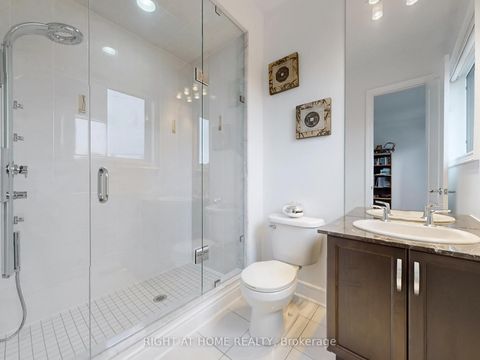 Photo 31 at 80 Puccini Drive, Oak Ridges, Richmond Hill