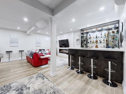 Photo 36 at 80 Puccini Drive, Oak Ridges, Richmond Hill