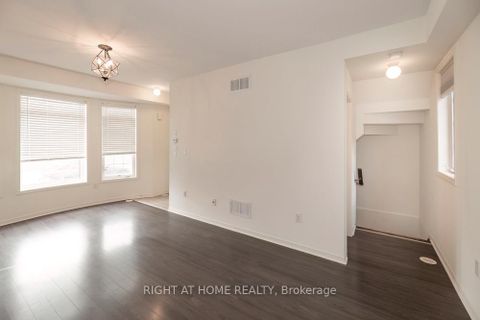 Photo 2 at 61 - 401 Beechgrove Drive, West Hill, Toronto