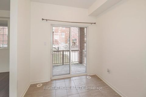 Photo 9 at 61 - 401 Beechgrove Drive, West Hill, Toronto