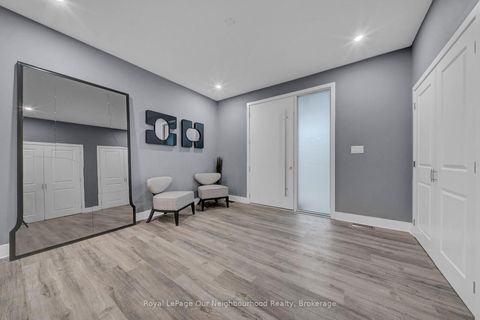 Photo 3 at 5 Melody Lane, Sutton & Jackson's Point, Georgina