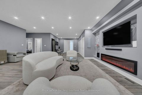 Photo 5 at 5 Melody Lane, Sutton & Jackson's Point, Georgina