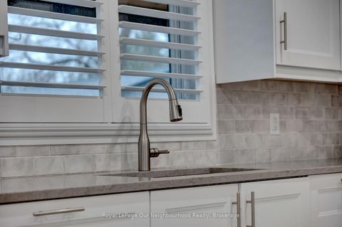 Photo 18 at 5 Melody Lane, Sutton & Jackson's Point, Georgina