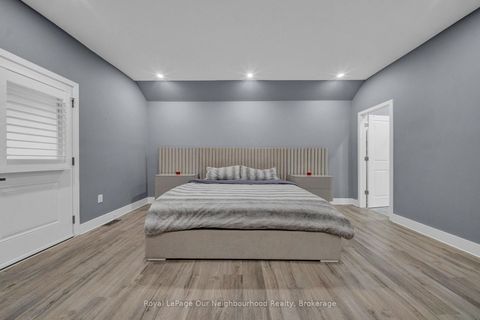 Photo 24 at 5 Melody Lane, Sutton & Jackson's Point, Georgina