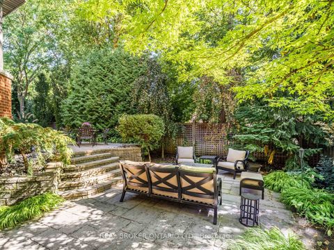 Photo 36 at 9 Temagami Court, Newtonbrook East, Toronto