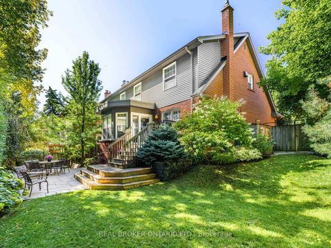Photo 39 at 9 Temagami Court, Newtonbrook East, Toronto