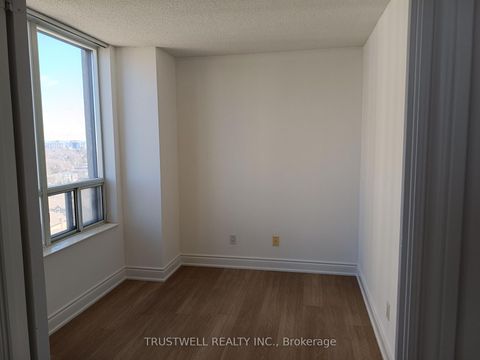 Photo 7 at 1618 - 15 Northtown Way, Willowdale East, Toronto