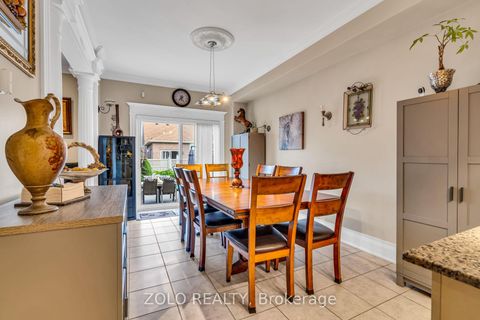 Photo 9 at 15 Ozner Crescent, Vellore Village, Vaughan