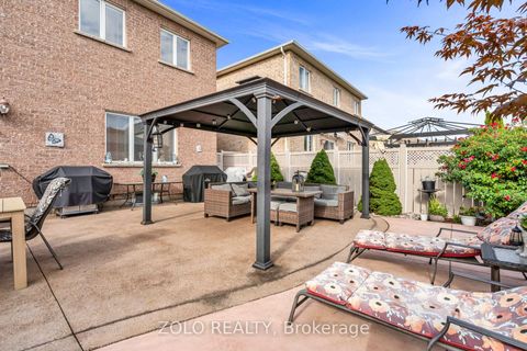 Photo 25 at 15 Ozner Crescent, Vellore Village, Vaughan