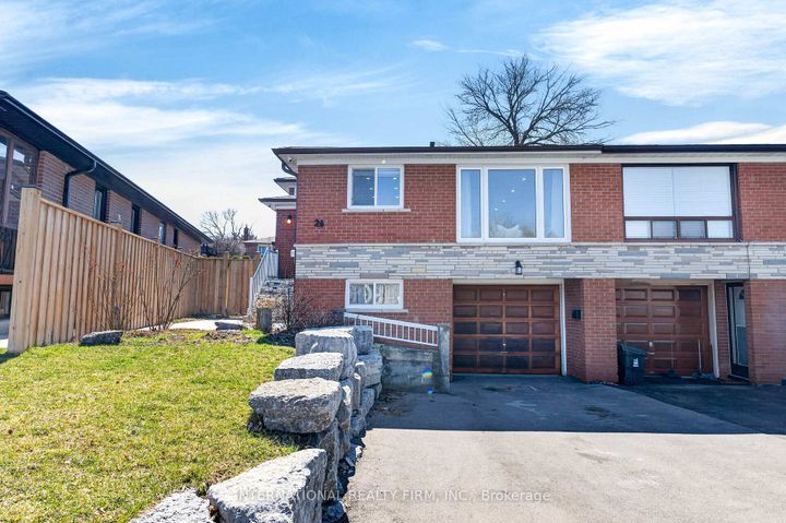 Photo 18 at 26 Dellbrook Crescent, Humber Summit, Toronto