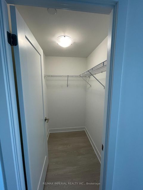 Photo 11 at 808 - 2545 Simcoe Street N, Windfields, Oshawa