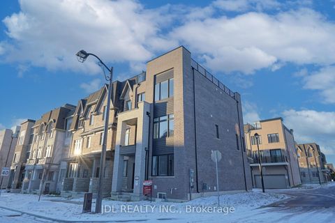 Photo 2 at 32 Guardhouse Crescent, Angus Glen, Markham