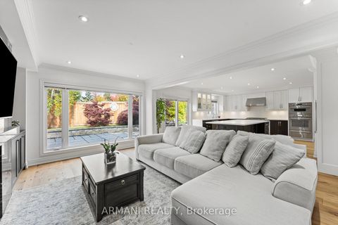 Photo 15 at 42 St Michele Place, Islington Woods, Vaughan