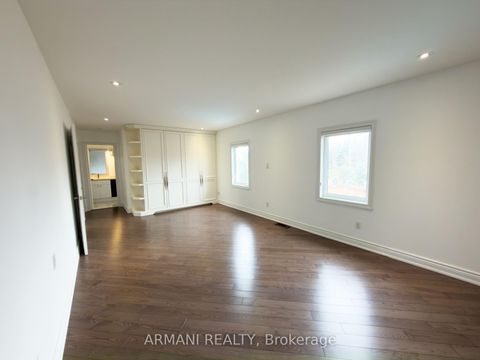 Photo 21 at 42 St Michele Place, Islington Woods, Vaughan