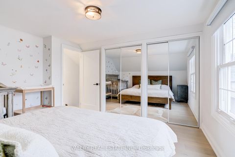 Photo 27 at 21 Avon Park Drive, Queensway, Toronto