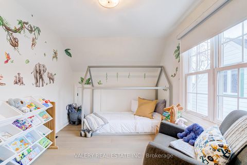 Photo 29 at 21 Avon Park Drive, Queensway, Toronto