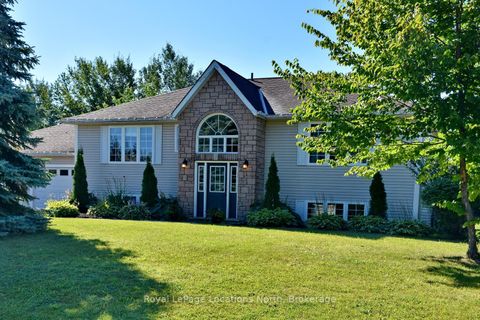 Photo 6 at 44 DONALD Avenue, Nottawa, Clearview