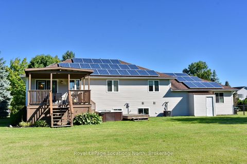 Photo 9 at 44 DONALD Avenue, Nottawa, Clearview