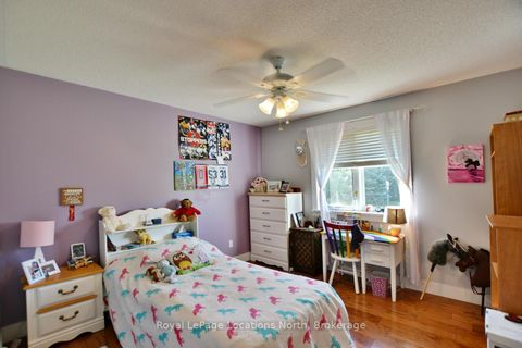 Photo 30 at 44 DONALD Avenue, Nottawa, Clearview