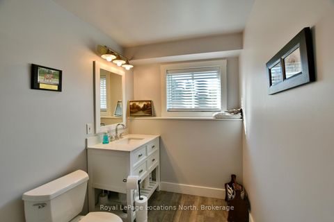 Photo 43 at 44 DONALD Avenue, Nottawa, Clearview