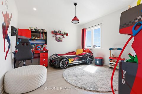 Photo 19 at 47 O'hara Crescent, Jefferson, Richmond Hill