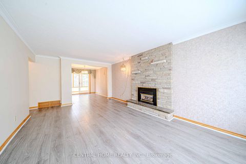 Photo 9 at 102 Meadowvale Road, Centennial Scarborough, Toronto