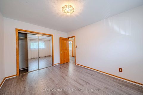 Photo 17 at 102 Meadowvale Road, Centennial Scarborough, Toronto