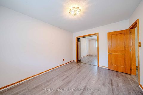 Photo 18 at 102 Meadowvale Road, Centennial Scarborough, Toronto