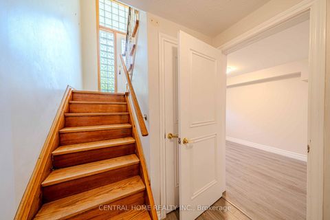 Photo 28 at 102 Meadowvale Road, Centennial Scarborough, Toronto