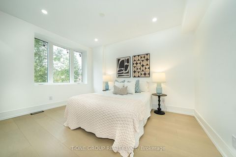 Photo 23 at 177 Glendale Avenue, Swansea, Toronto