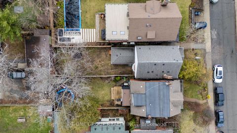 Photo 38 at 177 Glendale Avenue, Swansea, Toronto