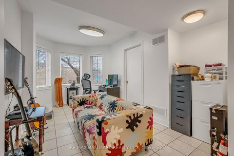 Photo 39 at 8 Tollgate Mews, Scarborough Village, Toronto