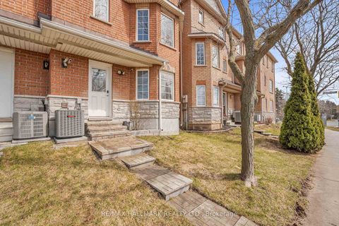 Photo 46 at 8 Tollgate Mews, Scarborough Village, Toronto