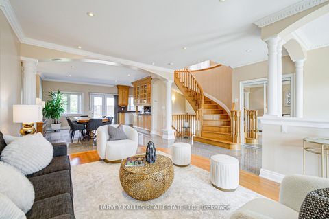 Photo 10 at 1006 Briar Hill Avenue, Belgravia, Toronto
