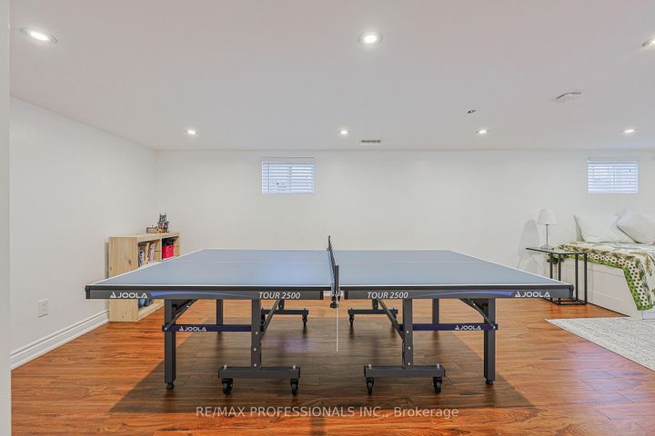 Photo 35 at 19 Sealcove Drive, Etobicoke West Mall, Toronto