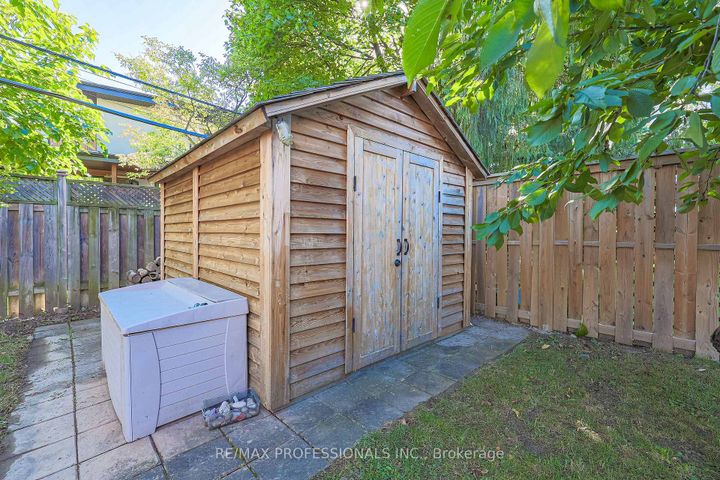 Photo 47 at 19 Sealcove Drive, Etobicoke West Mall, Toronto