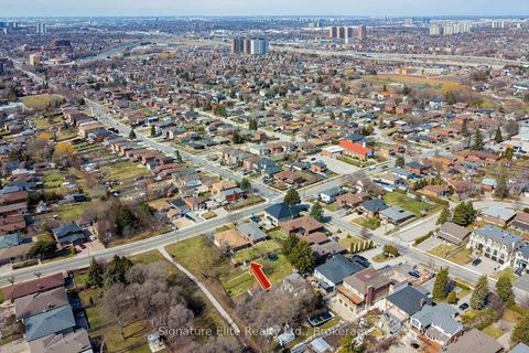 Photo 46 at 255 Culford Road, Maple Leaf, Toronto