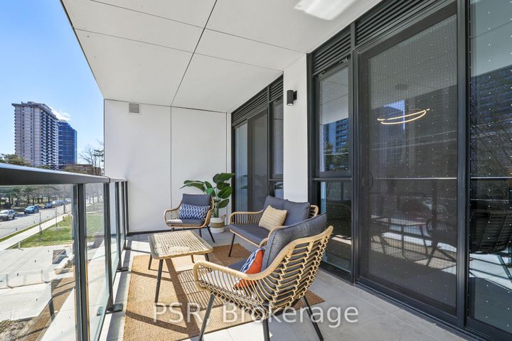 Photo 9 at 304 - 200 Keewatin Avenue, Eglinton, Toronto